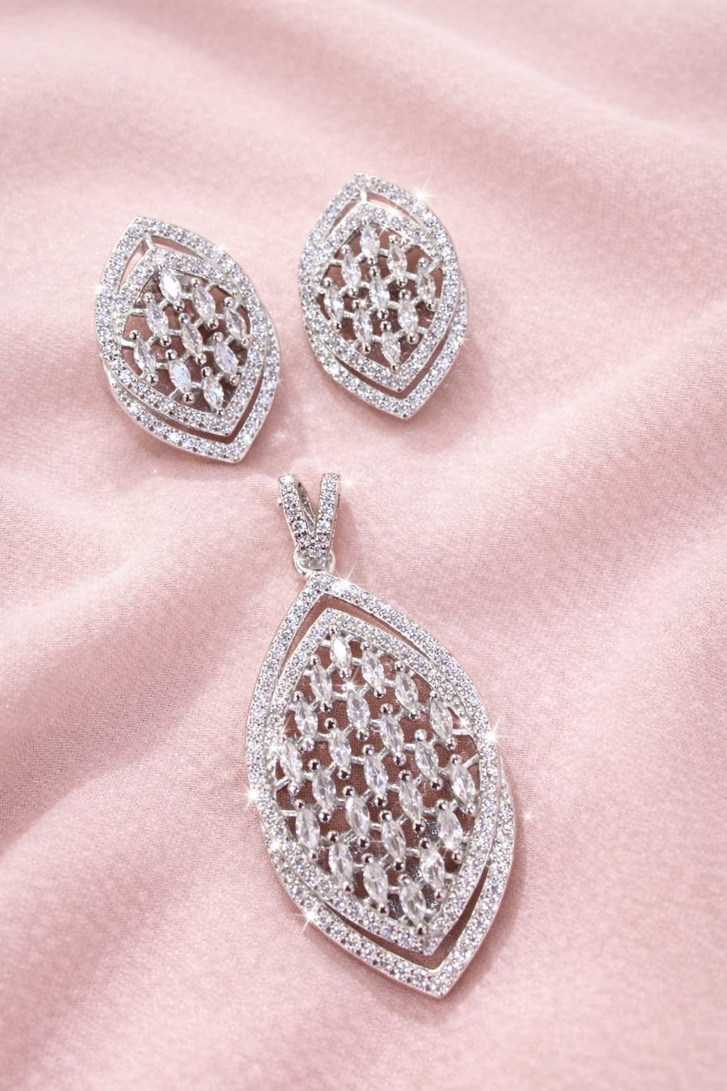 Elegant Silver Finish Leaf Design Pendant & Earrings Set with CZ Stones