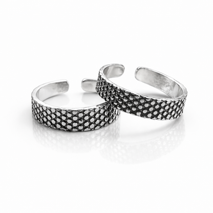 Adjustable Oxidized Silver Textured Toe Rings for Women – Vintage Boho Foot Jewelry - Arshia Creations