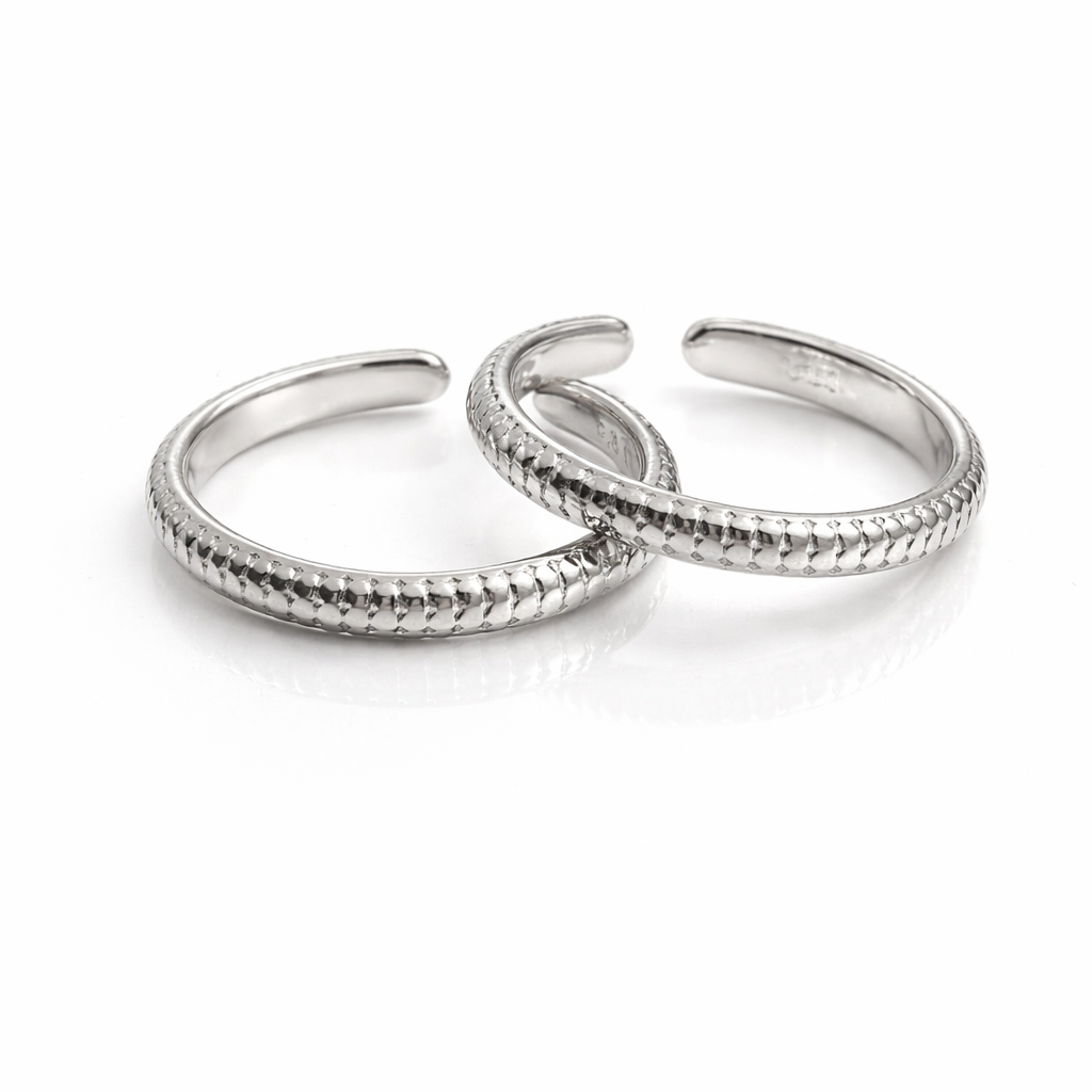 Adjustable Sterling Silver Textured Toe Rings for Women – Minimalist Elegant Everyday Foot Jewelry - Arshia Creations