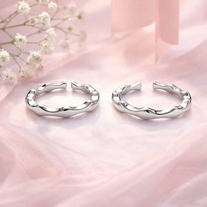 Sterling Silver Deep Curve Toe Rings for Women – Adjustable Minimalist Wavy Band - Arshia Creations