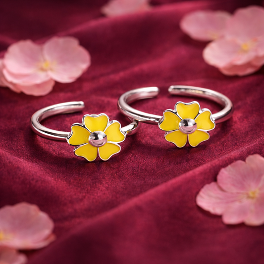 Yellow Floral Enamel Toe Rings for Women – Adjustable 925 Sterling Silver Daisy Flower Toe Ring Pair - Arshia Creations