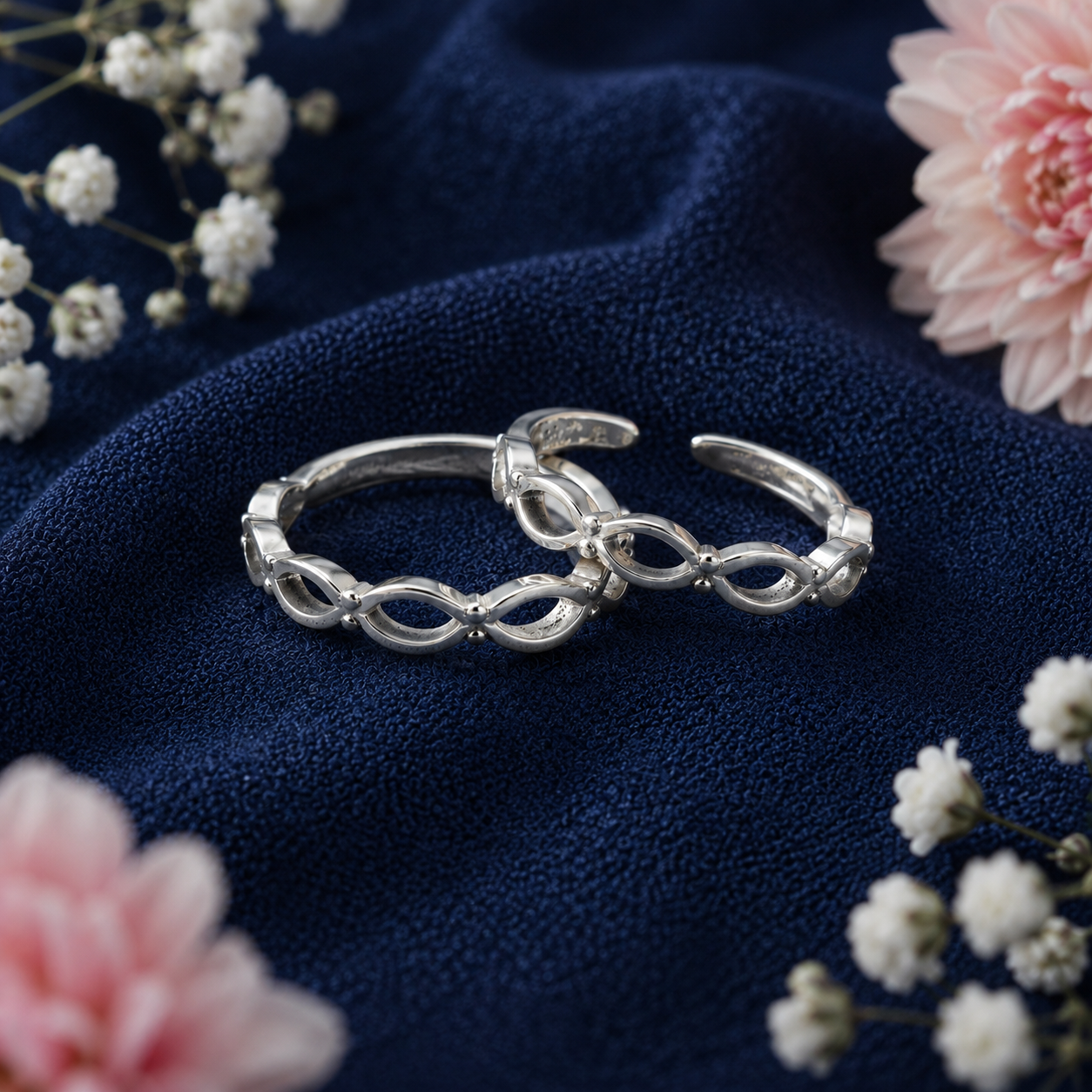 Sterling Silver Adjustable Toe Ring | Infinity Link Design | Minimalist Silver Toe Ring for Women