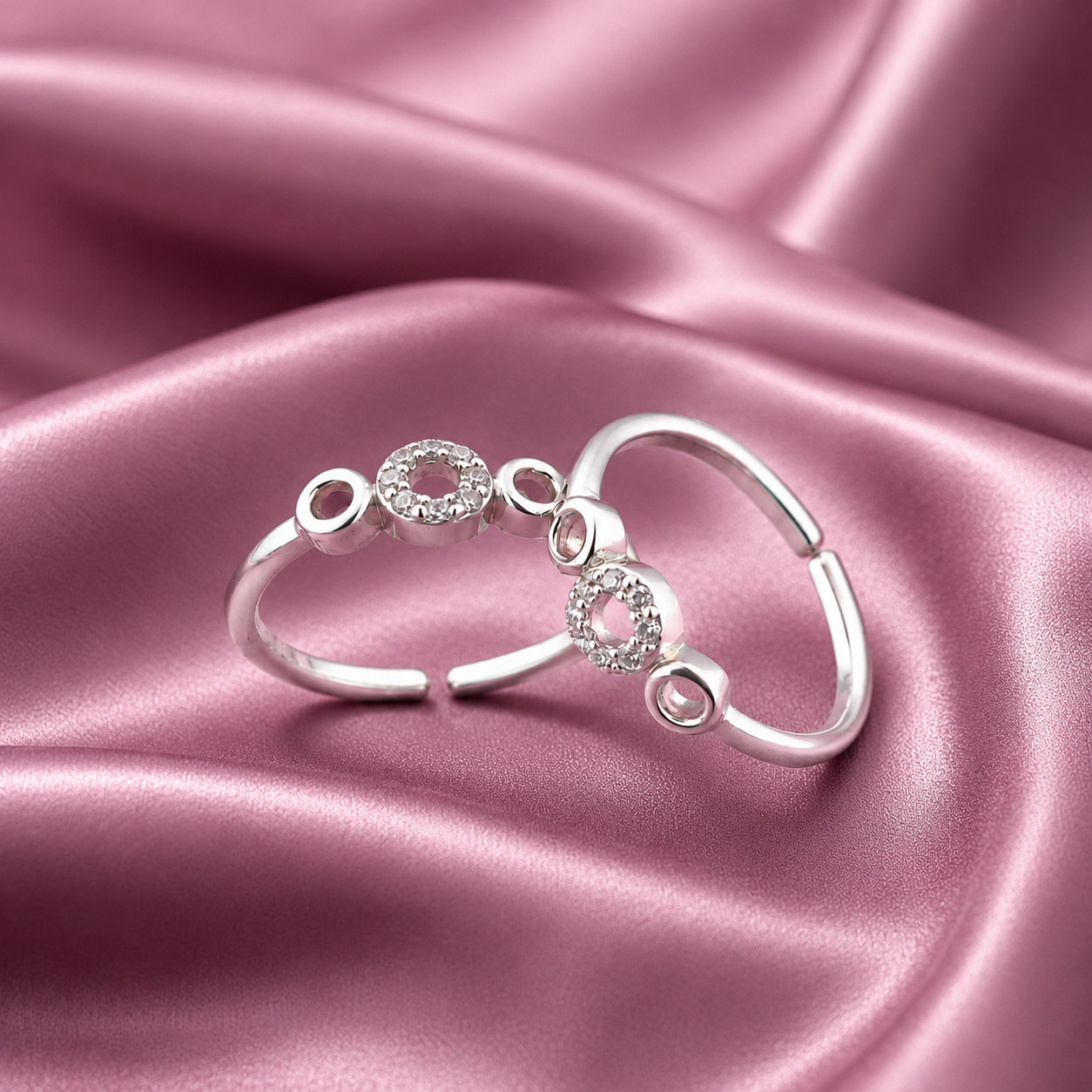Sterling Silver CZ Adjustable Toe Ring for Women – Elegant Round Pave Design